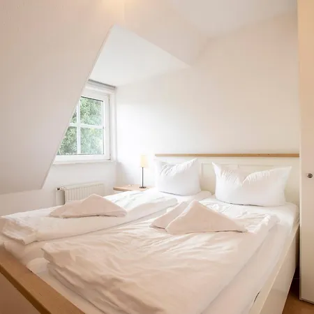 'ayuna' * לנגאוג